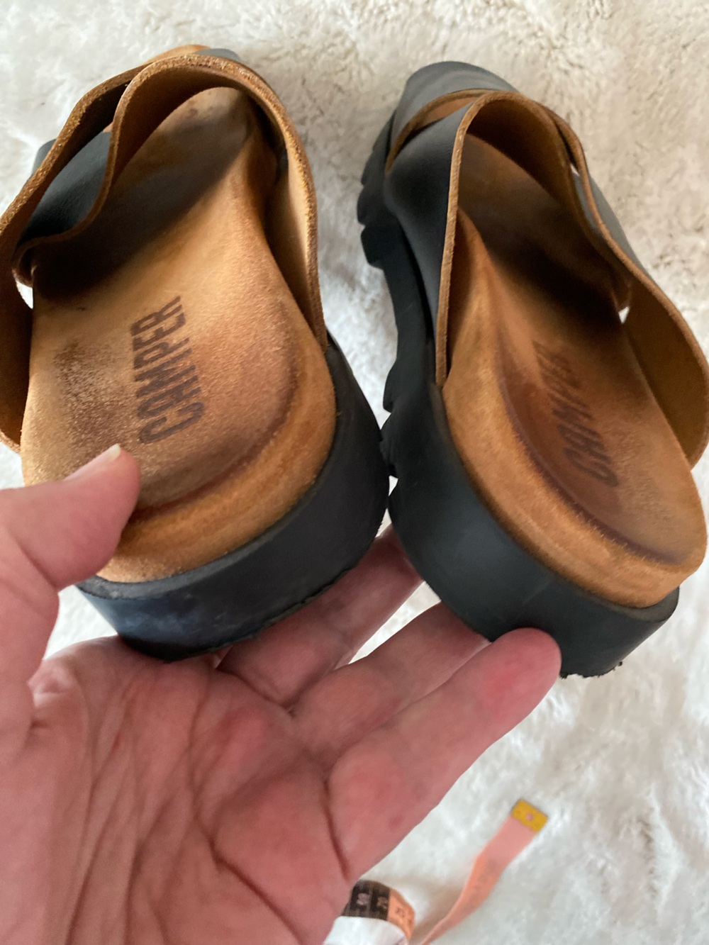 Camper women’s black leather criss cross upper Brutus sandals - Picture 10 of 11